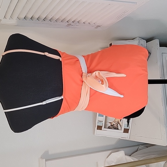 ☘️3/$30 🆕️ Wrap One Piece - Picture 4 of 6